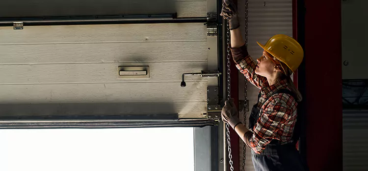 Addressing Common Garage Door Stoppage Issues in Hesperia, CA